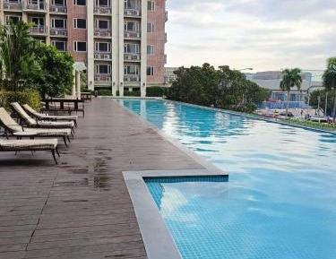 Studio with Pool View