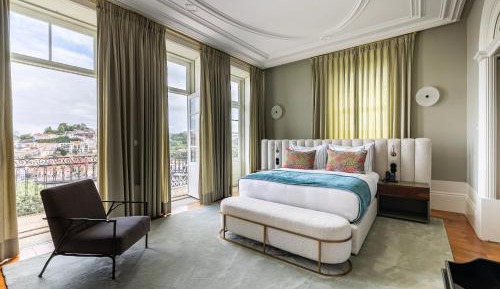 Deluxe Room River View