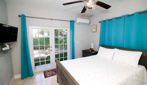 One-Bedroom House
