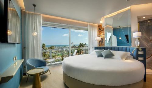 Junior Suite with Terrace