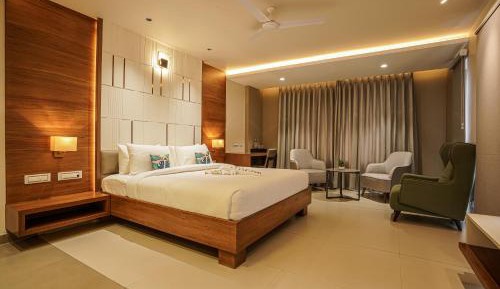 Deluxe King Room