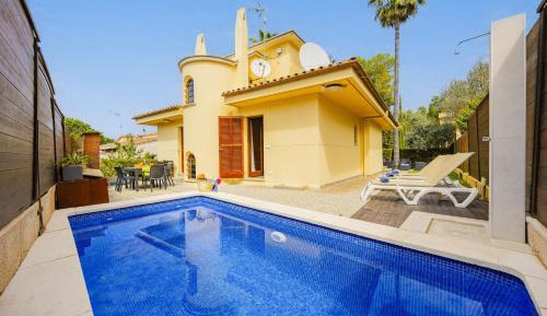 Villa with Private Pool