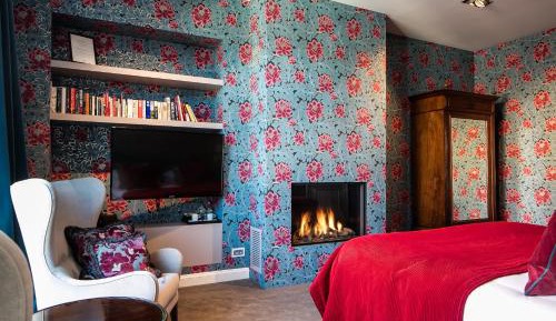 Deluxe Heritage Room