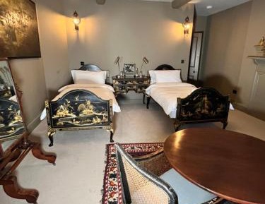 Superior Deluxe Double or Twin Room 