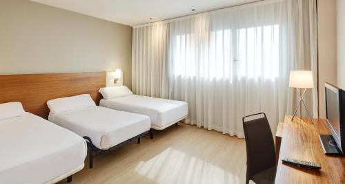 Suite with Hot Tub