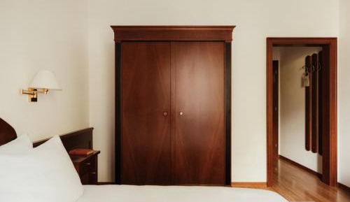 Large Single Room