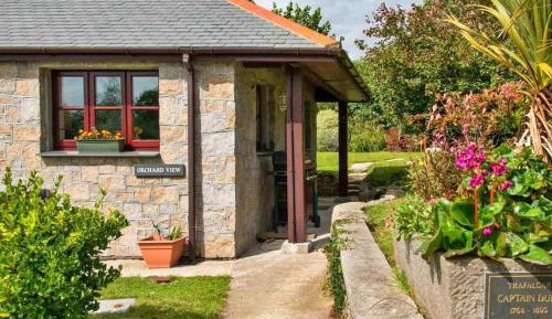 One-Bedroom Bungalow