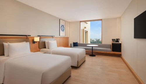 Superior King Room with 15% discount on Food and Soft beverages,02hr of Early check-in or late check-out ( subject to availability)