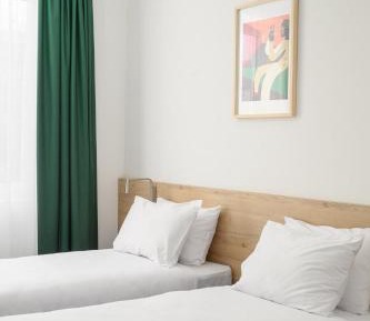 Standard Twin Room