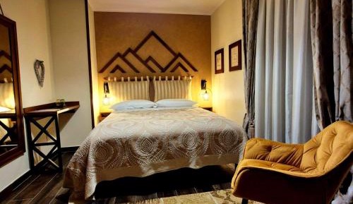 Double Room with Mountain View
