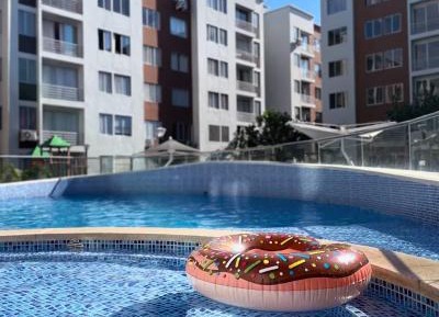 Three-Bedroom Apartment with Balcony