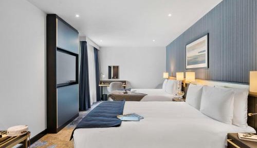 Classic Room with Two Zip Beds