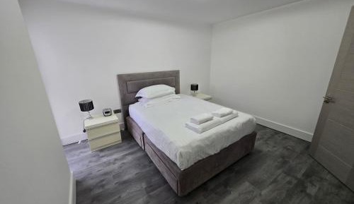 Two-Bedroom Deluxe Apartment