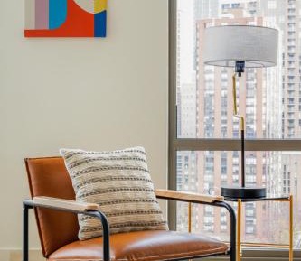 Three-Bedroom Apartment (Self Check-in with Virtual Front Desk)
