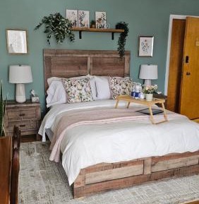 Queen Room