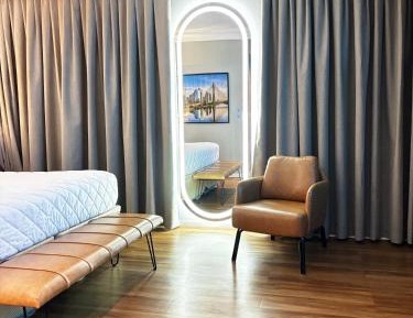 Superior King Room