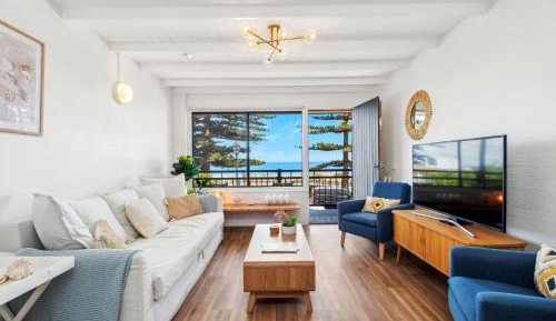 Apartment with Sea View