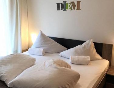 Small Double Room with Balcony and Mountain View