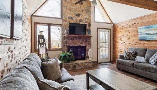 Four-Bedroom Holiday Home