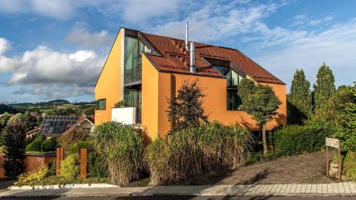 Two-Bedroom Apartment with Bathroom