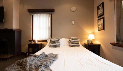 Queen Suite