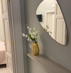 One-Bedroom Apartment with Garden