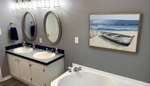 Deluxe Family Suite