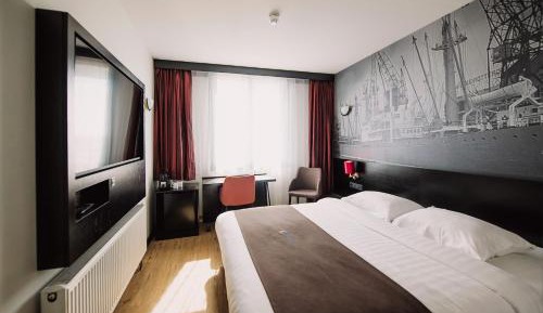 Comfort King Room