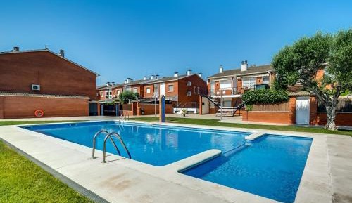 Four-Bedroom Holiday Home