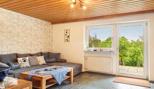 Superior One-Bedroom Apartment