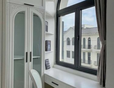 King Room with Balcony