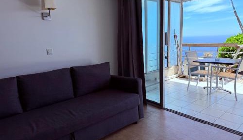 Studio with Sea View 319