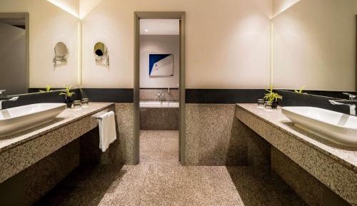 Presidential King Suite with Executive Lounge Access