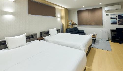 Standard Twin Room with Sofa