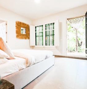 King Room with Garden View