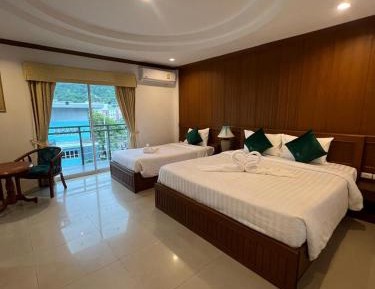 Triple Room with Mountain View