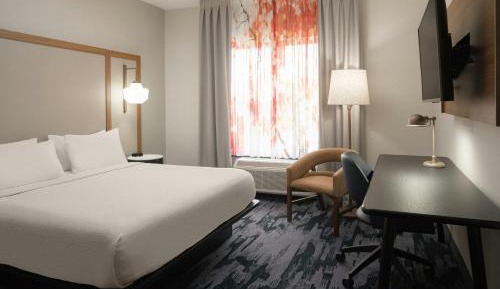 Executive King Room with Sofa Bed