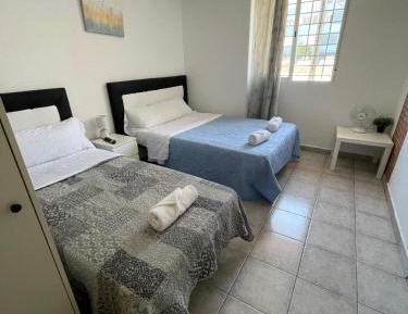 Twin Room with Private Bathroom