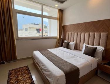 Double or Twin Room with Balcony