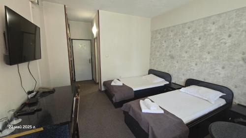 Twin Room with Balcony