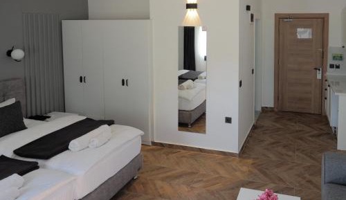 Twin Room with Balcony