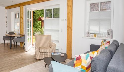 One-Bedroom Apartment with Terrace