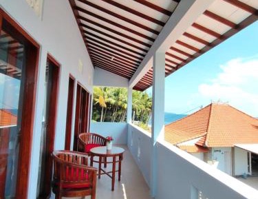 Villa - Beach Front