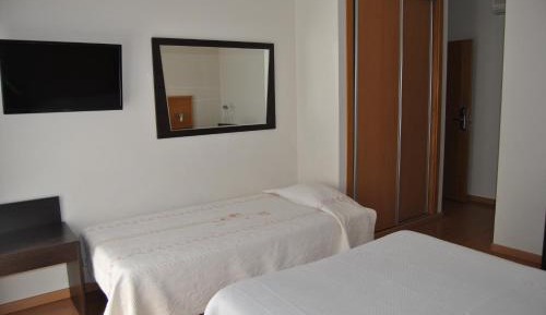 Double Room with Extra Bed (3 Adults)