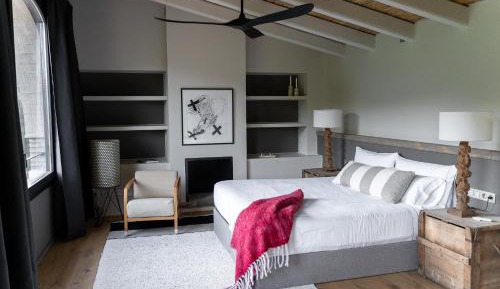Deluxe Double Room with Bath
