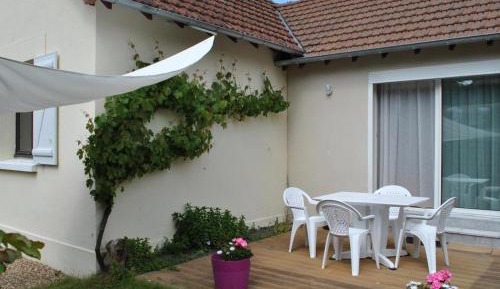 Holiday Home (2 adults)