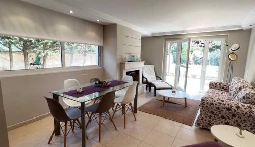 Four-Bedroom Holiday Home