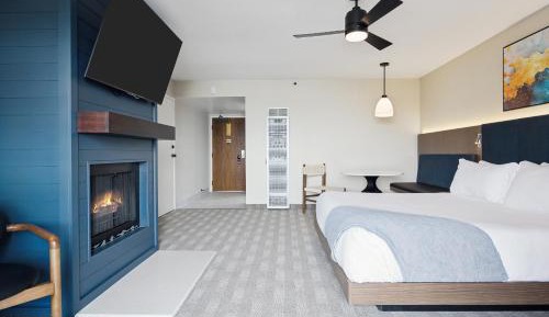 Premium King Room