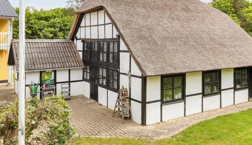 Two-Bedroom Holiday Home