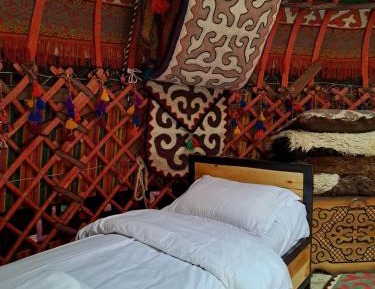 Mixed Dormitory Room